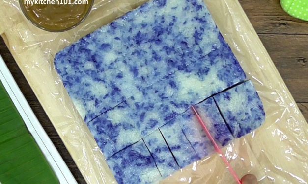 蓝花加椰糯米糕 Pulut Tekan + 焦糖加椰