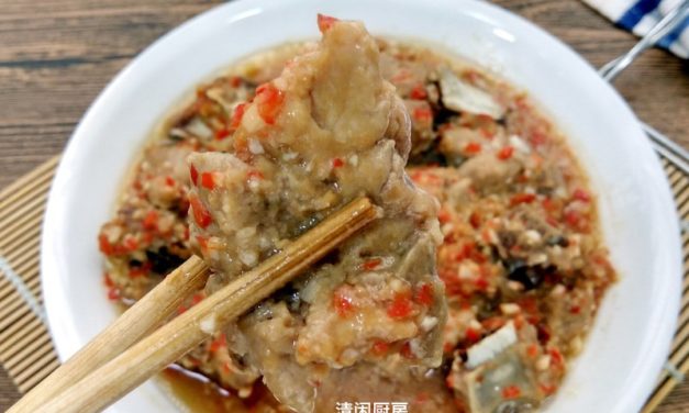 豆酱蒜蓉蒸排骨-简单的美味