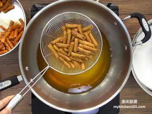 香脆 sambal 虾米春卷