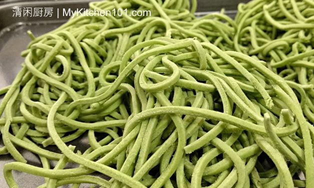 自制营养菠菜面 – 制作简单，食用方便