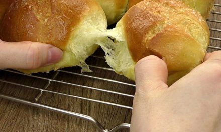 松软香兰面包(小餐包) – 面包机揉面