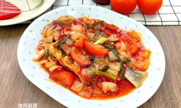 轻松下厨: 经典番茄甜酸鱼家常做法